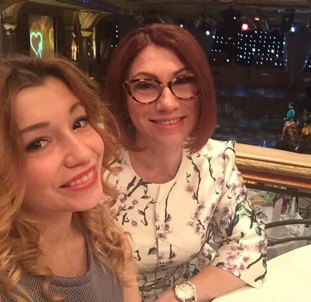 Роза Сябитова назвала причину развода своей дочери
