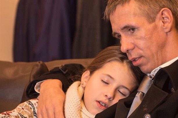 Суд разрешил Алексею Панину забрать дочь у бывшей возлюбленной