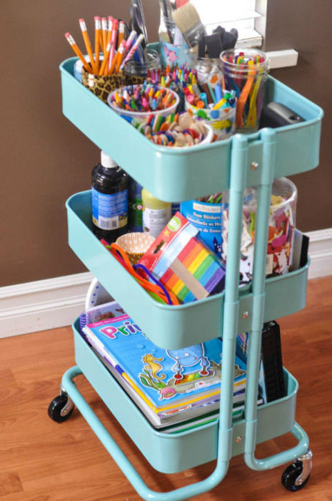 12 стильных способов организовать эти нескончаемые детские игрушки!
