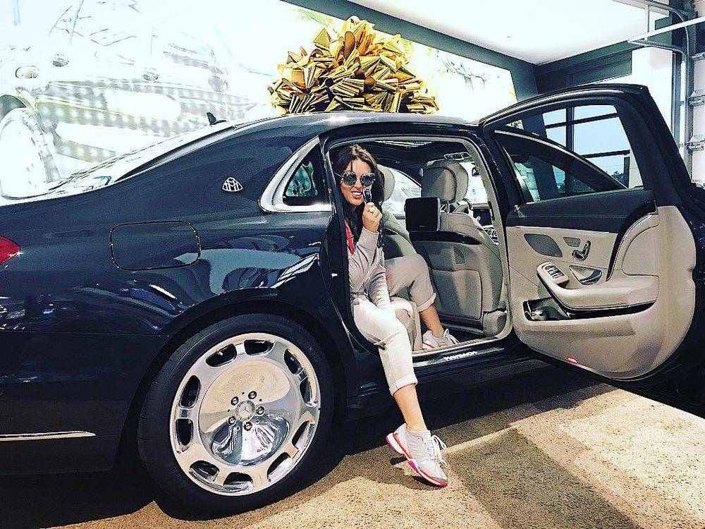 Ирина Дубцова похвасталась новым роскошным автомобилем за 8 миллионов