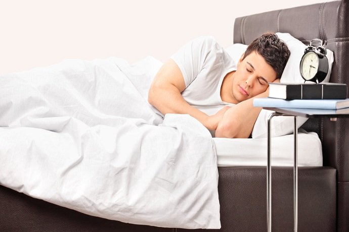 5 простых правил, которые помогут быстро засыпать и легко просыпаться.