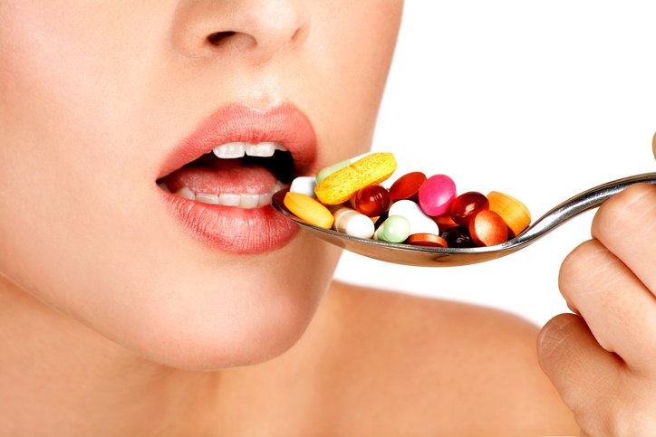 Доктор Мясников: почему НЕ НАДО пить витамины
