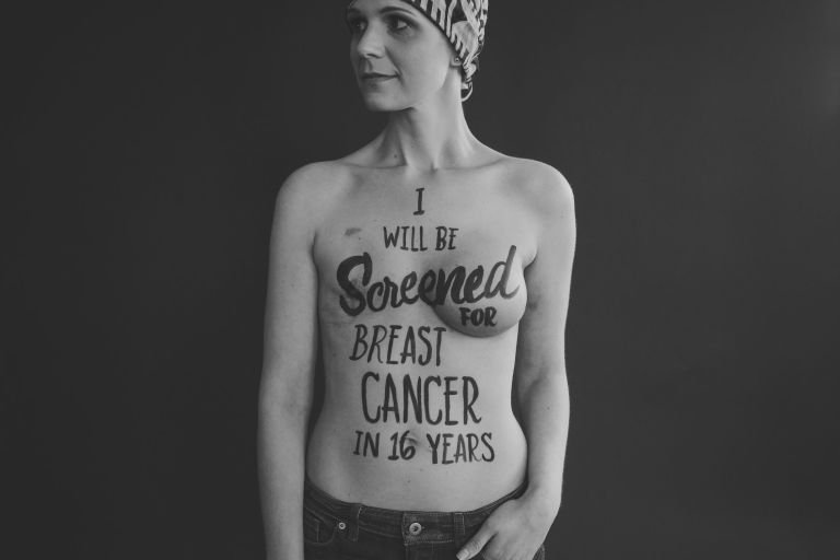 Заболев раком, она не просто не сдалась, но и стала спасать жизни