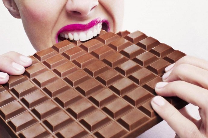 Сколько шоколада надо съесть, чтобы избавиться от стресса?